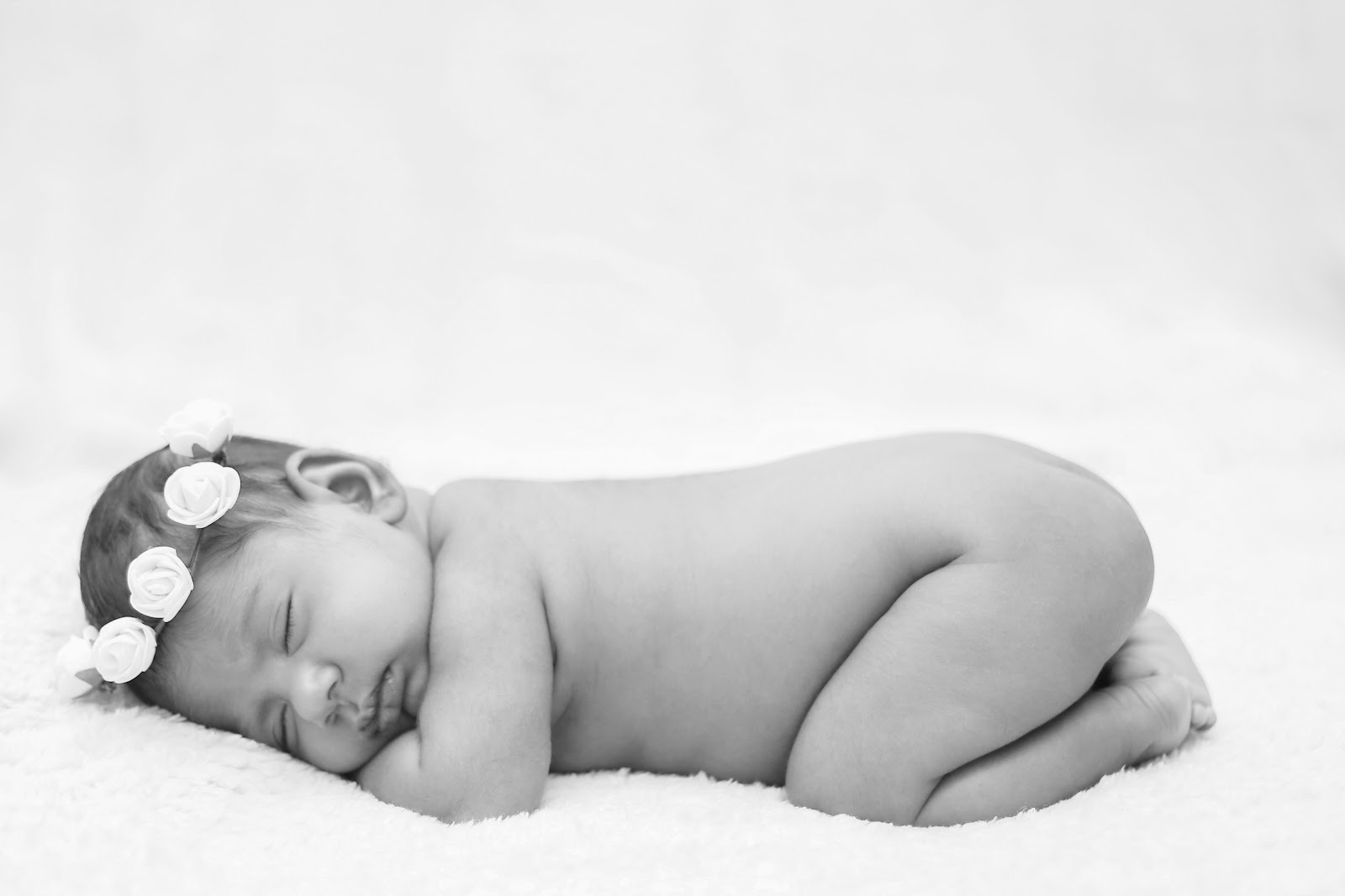 Newborn fine art photograph by Indira Thakur